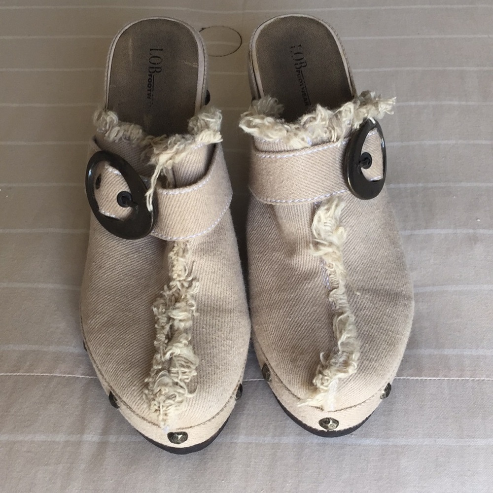 LOB Footwear